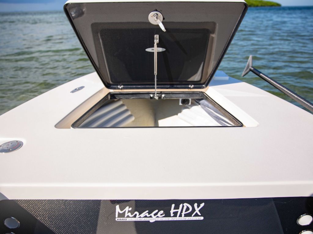 2026 Maverick Boats 17 HPX-V Base