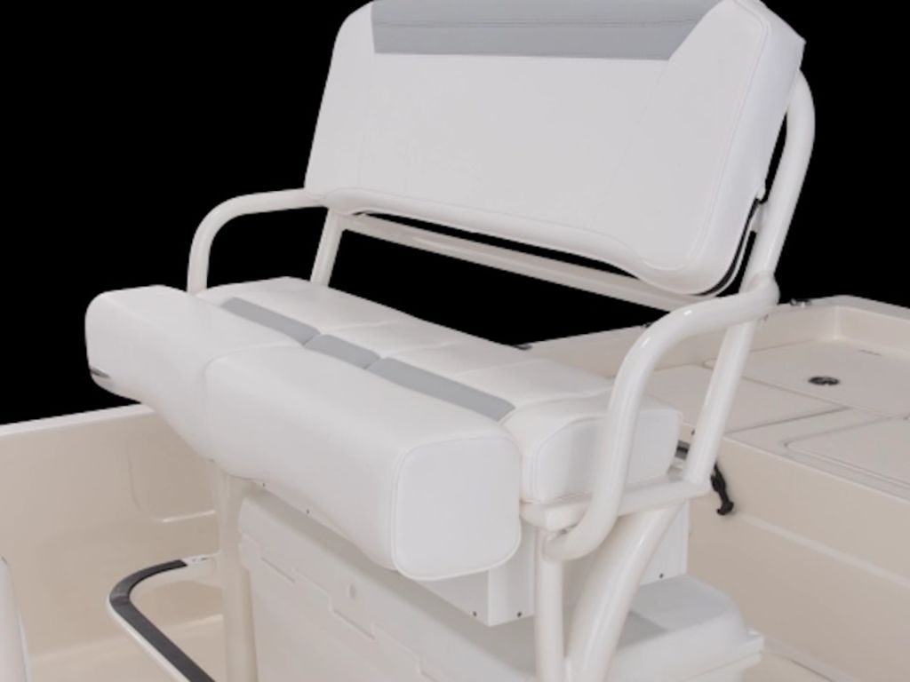 2026 Skeeter SX230 Base