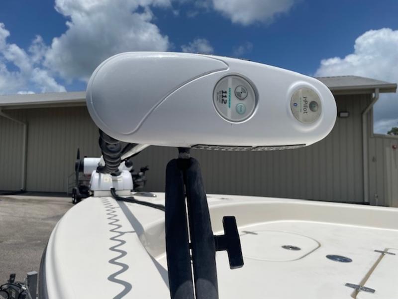 Used 2015 Pathfinder Boats 2600 HPS