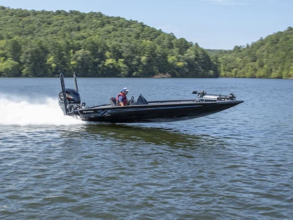 2026 Xpress Boats XR21 Base