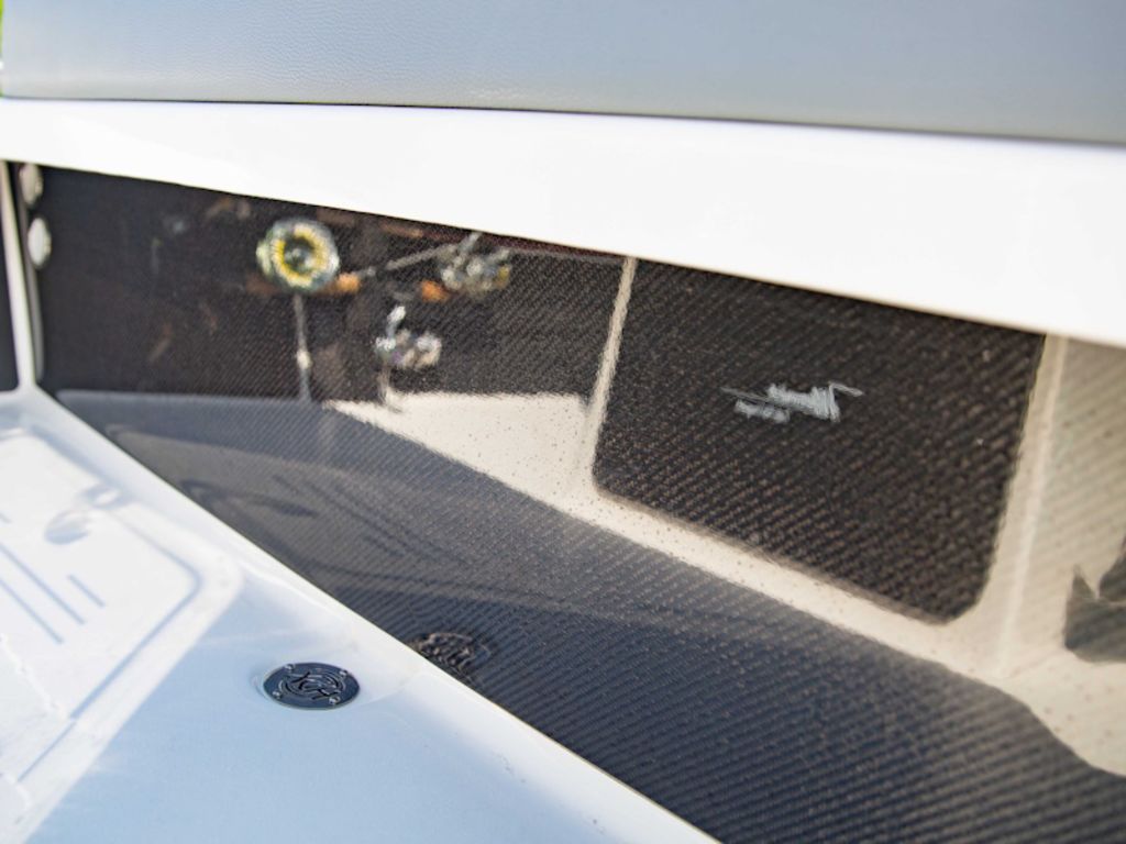 2026 Maverick Boats 17 HPX-V Base