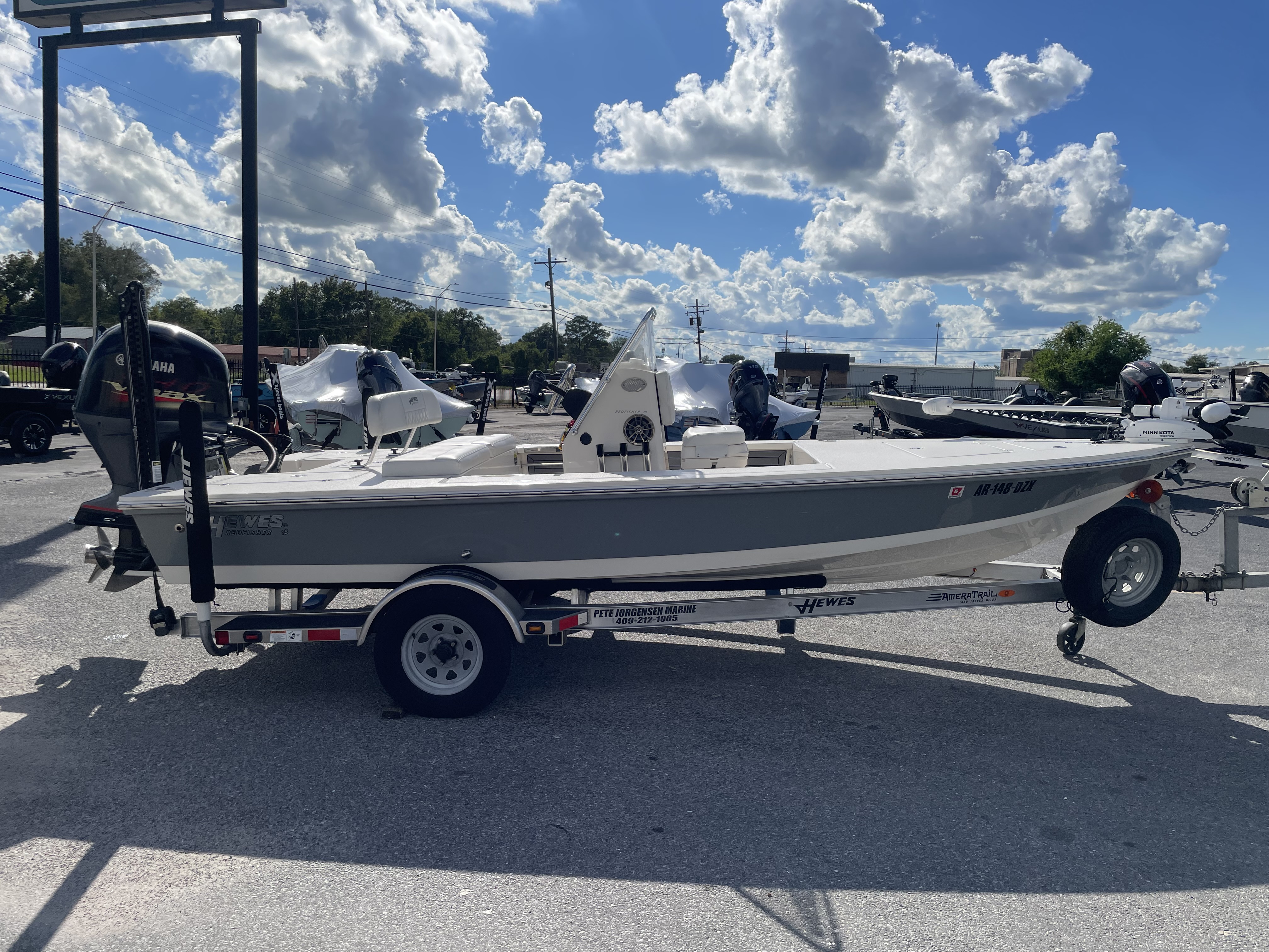 Used 2021 Hewes Redfisher 18