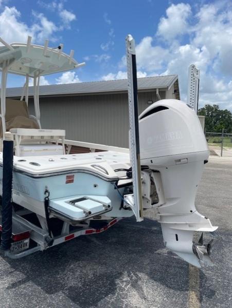 Used 2015 Pathfinder Boats 2600 HPS