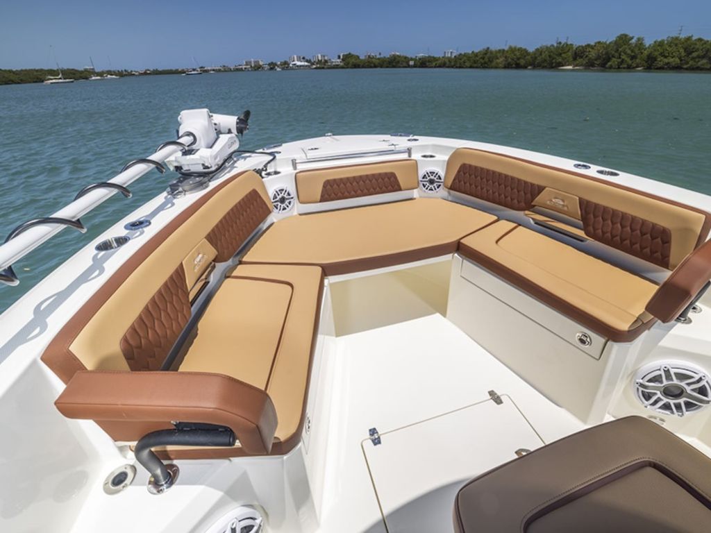 2026 Cobia Boats 265 Open Base