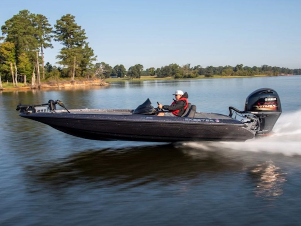 2026 Skeeter ZX150 Base