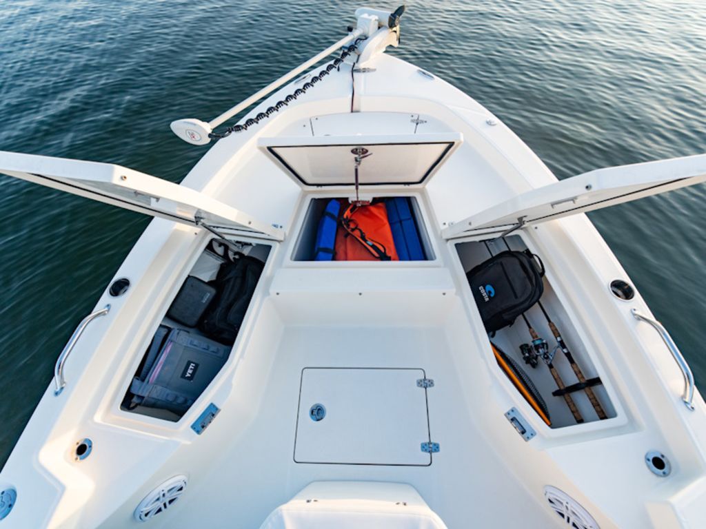 2027 Pathfinder Boats 2200 Hybrid Base