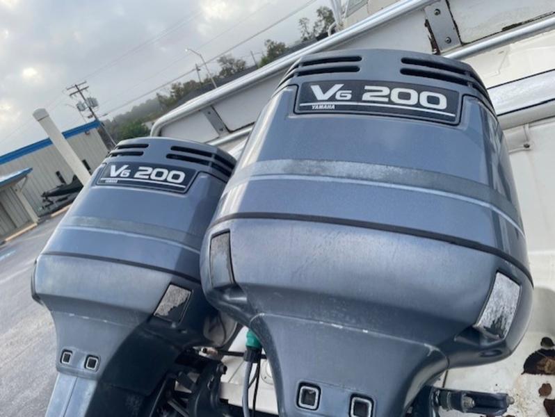 Used 2000 COBIA 260 Walk Around