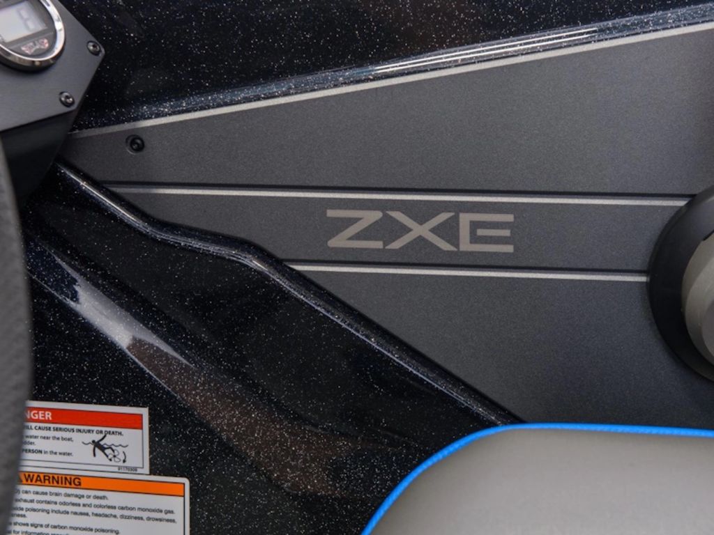 2026 Skeeter ZXE20 Base