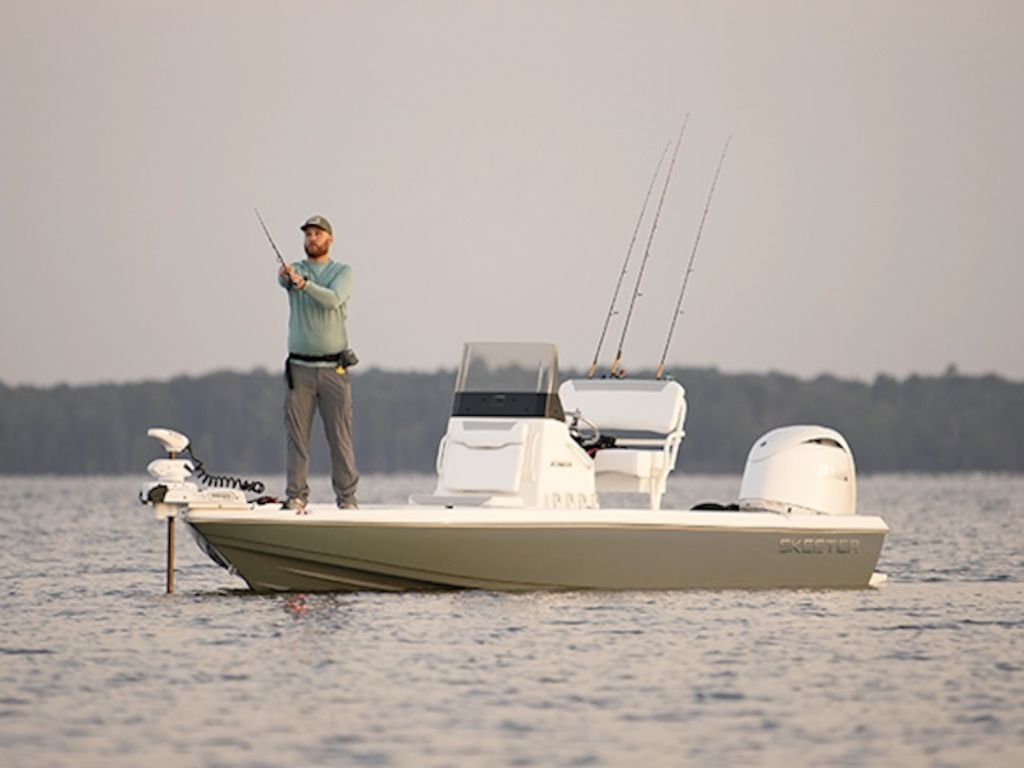 2026 Skeeter SX221 Base