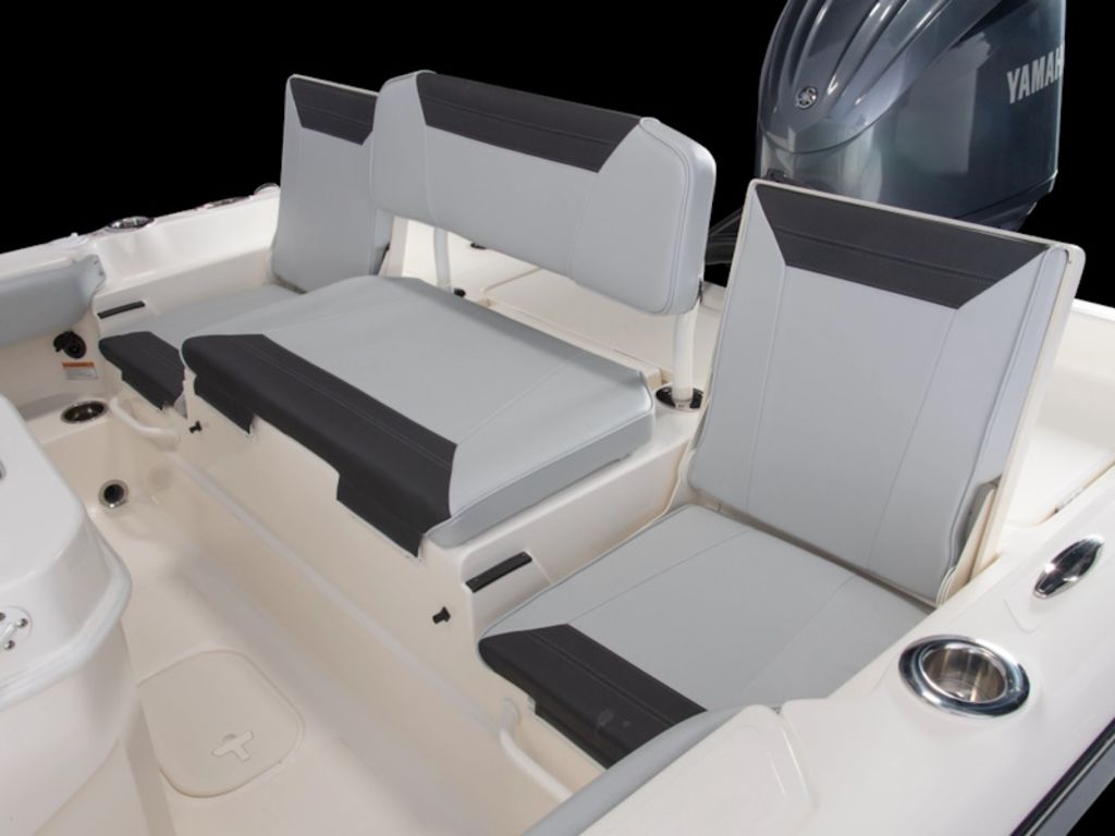 2026 Skeeter SX2550 Family Base
