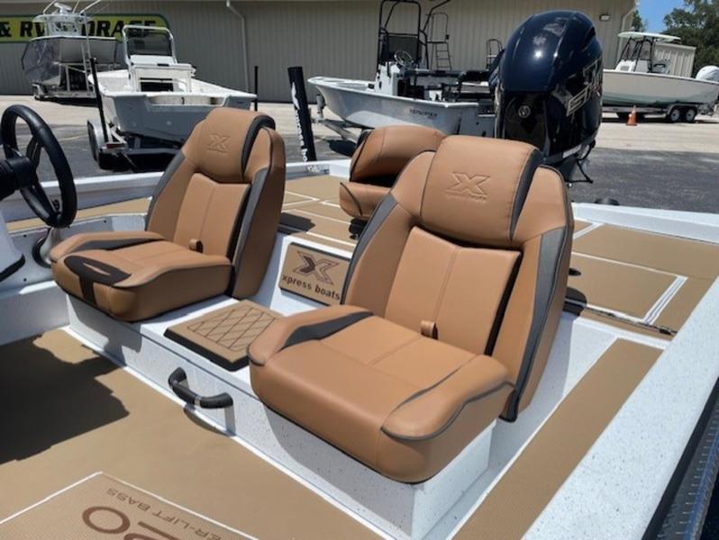2026 Xpress Boats H20 Bass