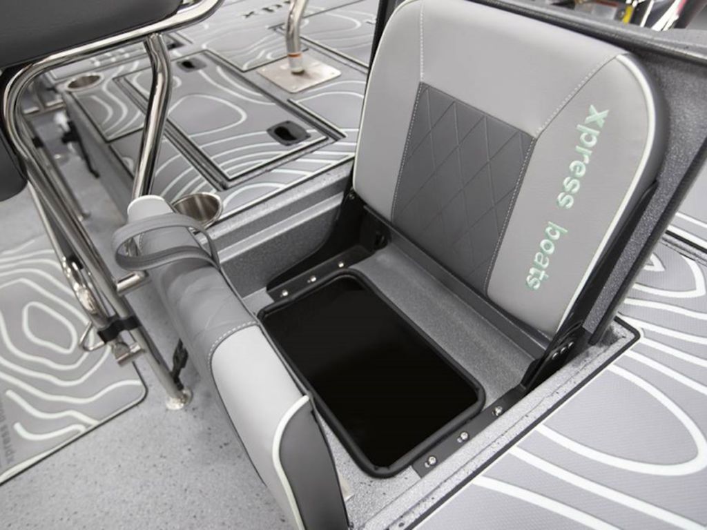2026 Xpress Boats X23B Base