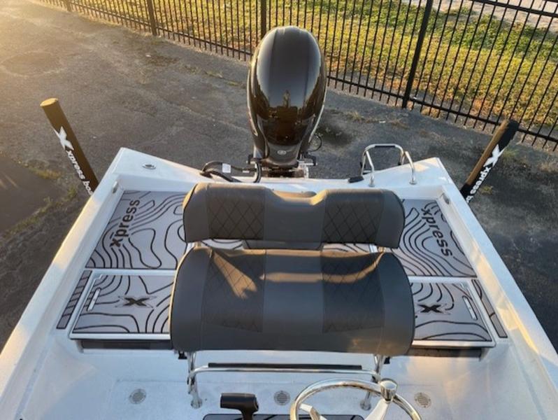 2026 Xpress Boats H20 Bay