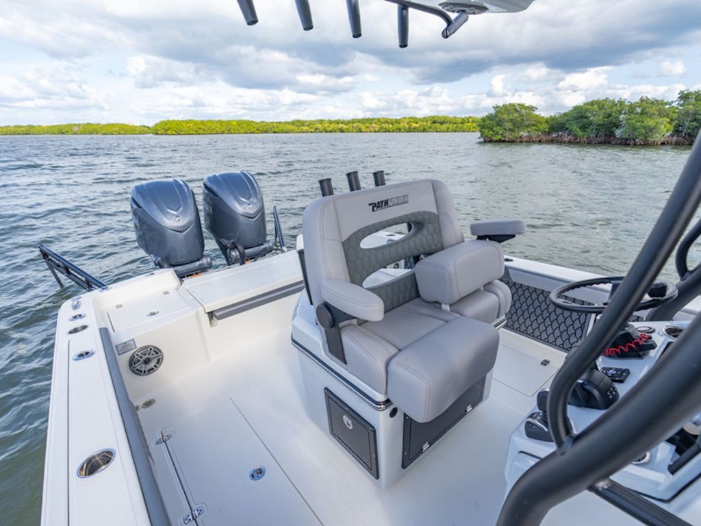2027 Pathfinder Boats 2800 Hybrid Base