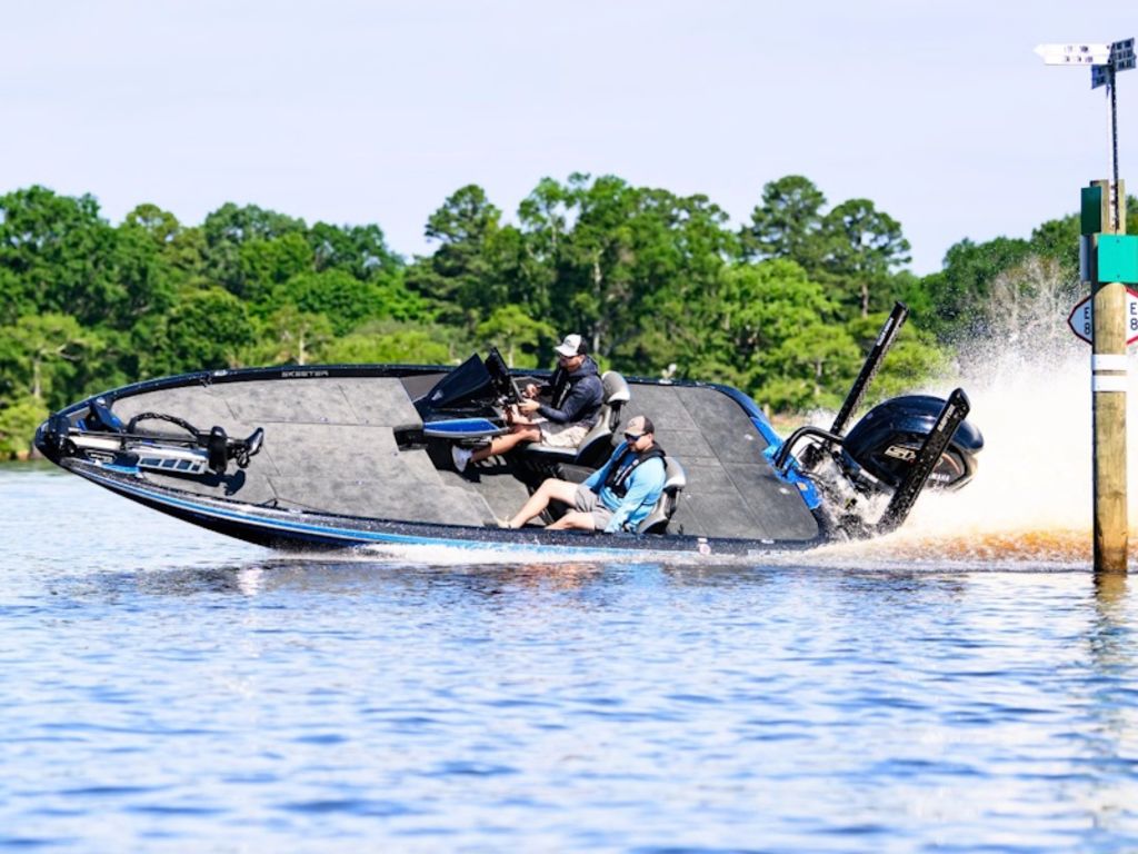 2026 Skeeter ZXE20 Base