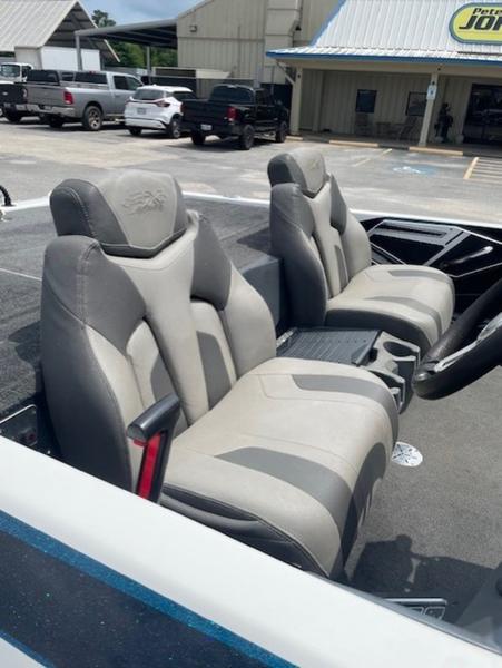 Used 2017 Skeeter FX20