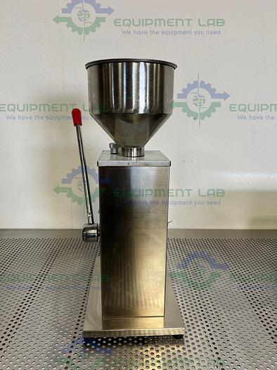 Used Stainless Steel  Liquid Filling Machine