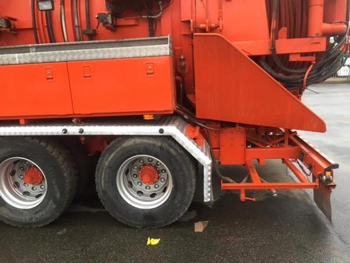 Gebruikt 2004 SCANIA + Helmers recycler 164 G