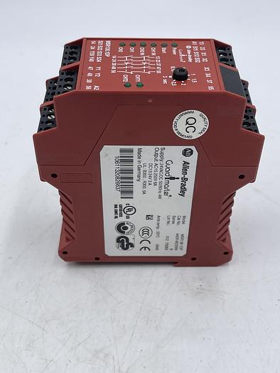 Used Allen-Bradley 440R-M23084 Ser B 