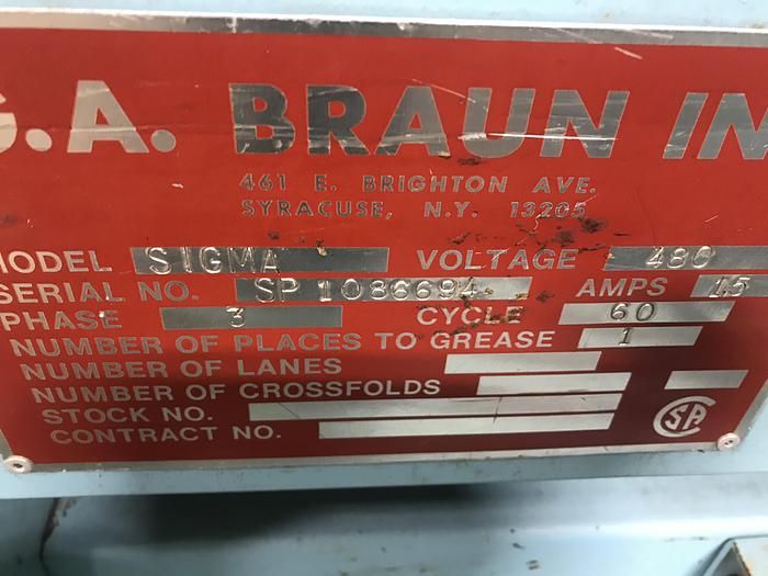 Used 1986 BRAUN SMALL PIECE/TOWEL FOLDER