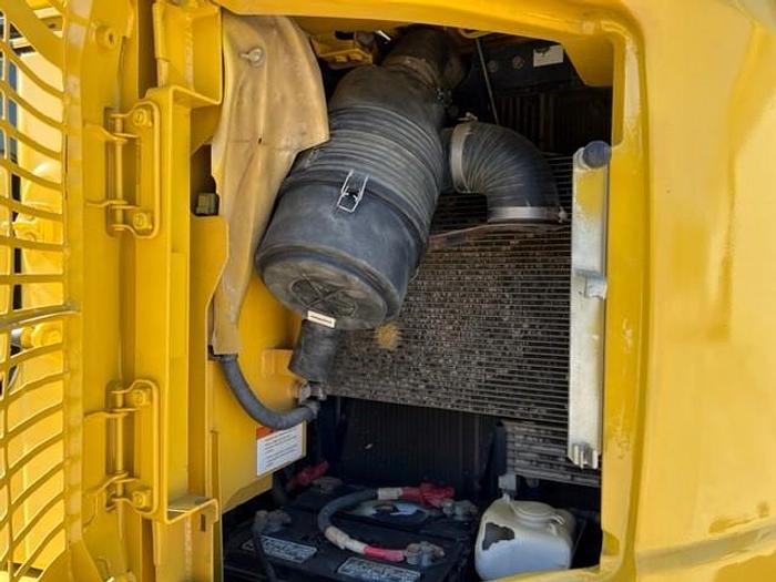 Used 2012 Komatsu CP138-8