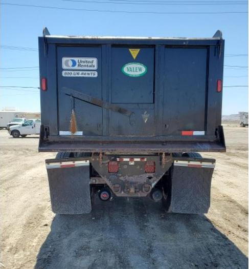 Used 2019 Freightliner M2 106 DUMP