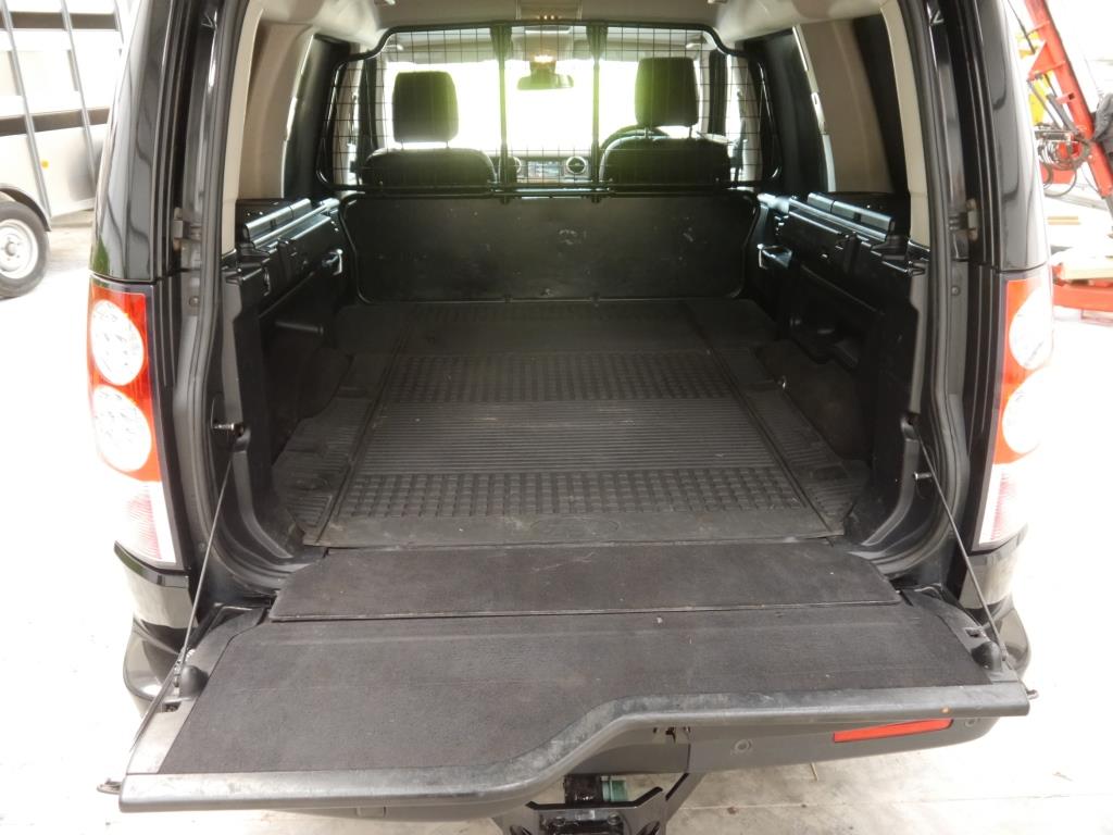 Used Land Rover Discovery 4 Commercial