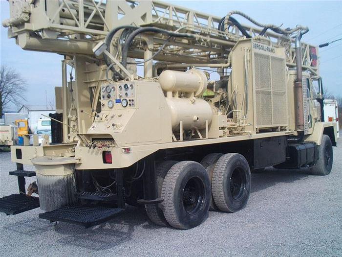 Used 1992 Ingersoll-Rand T3W drill rig