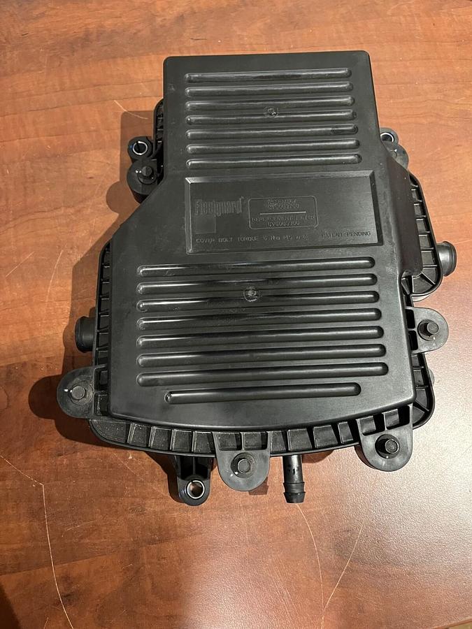 Fleetguard CV5063 Crankcase Ventilation Filter Housing and CV5063300 Filter