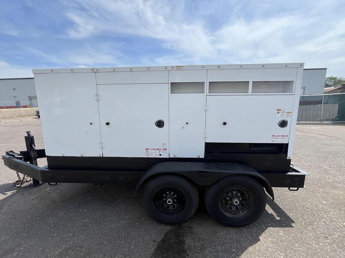 Used 200kW Cummins C200D6R Spec. A Mobile Diesel Generator - S/N: A120299158
