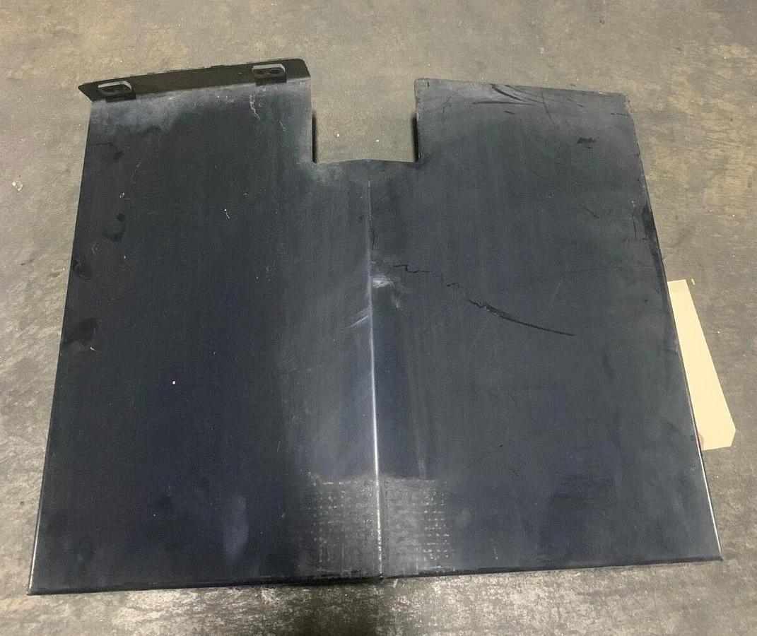 Used Used Genuine OEM Cummins Heat Shield C100D6R | P/N: A031B498