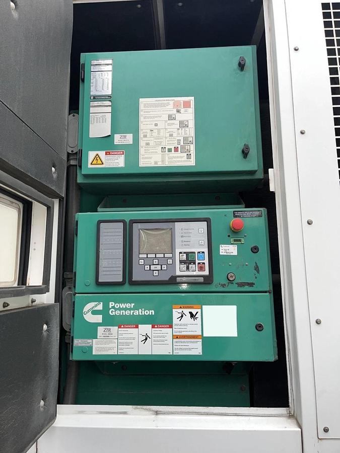 Used 500kw Cummins C500D6RG Mobile Diesel Generator - S/N: C170159908