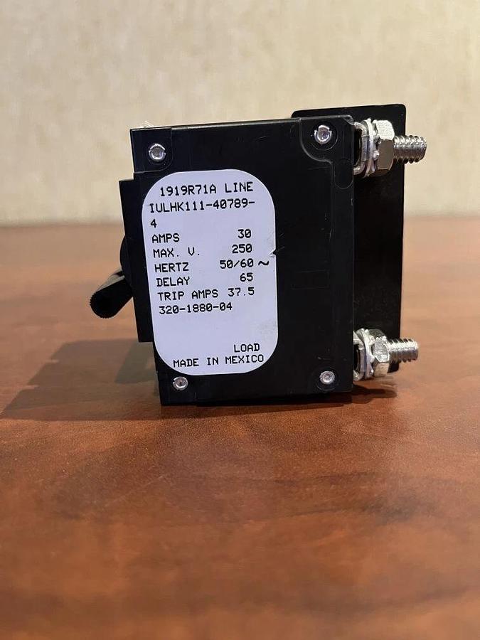 Used 30 Amp Airpax Circuit Breaker - Cummins P/N: 320-1880-04