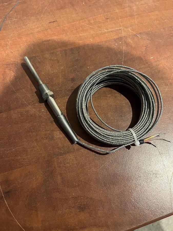 New Omega Pipe Plug Thermocouple Probe- P/N: TC-K-NPT-U-300-2"