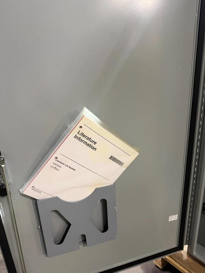 225A 240V Cummins CXSB8 Automatic Transfer Switch - D23M225736