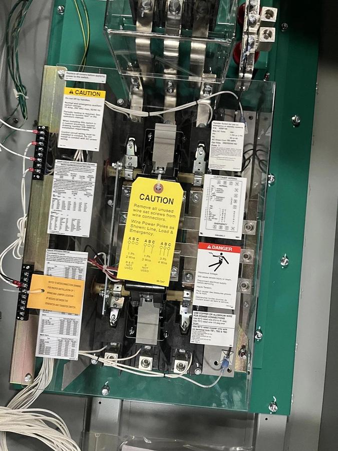 Used 200 Amp Cummins OTECSEB Service Entrance Auto Transfer Switch S/N: K22M181845