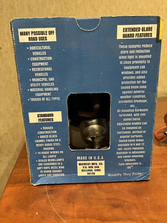 (2 Pack) Mighty Beam Incandescent Utility Light-6 Volt 5 Amp 12 Watt-P/N: 203400