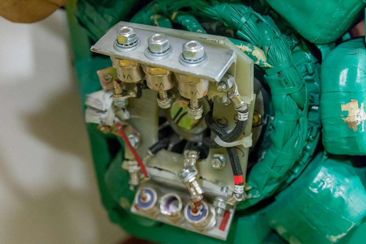 Used 835kW Marathon Generator Medium Voltage 4160V | 741FDM5066