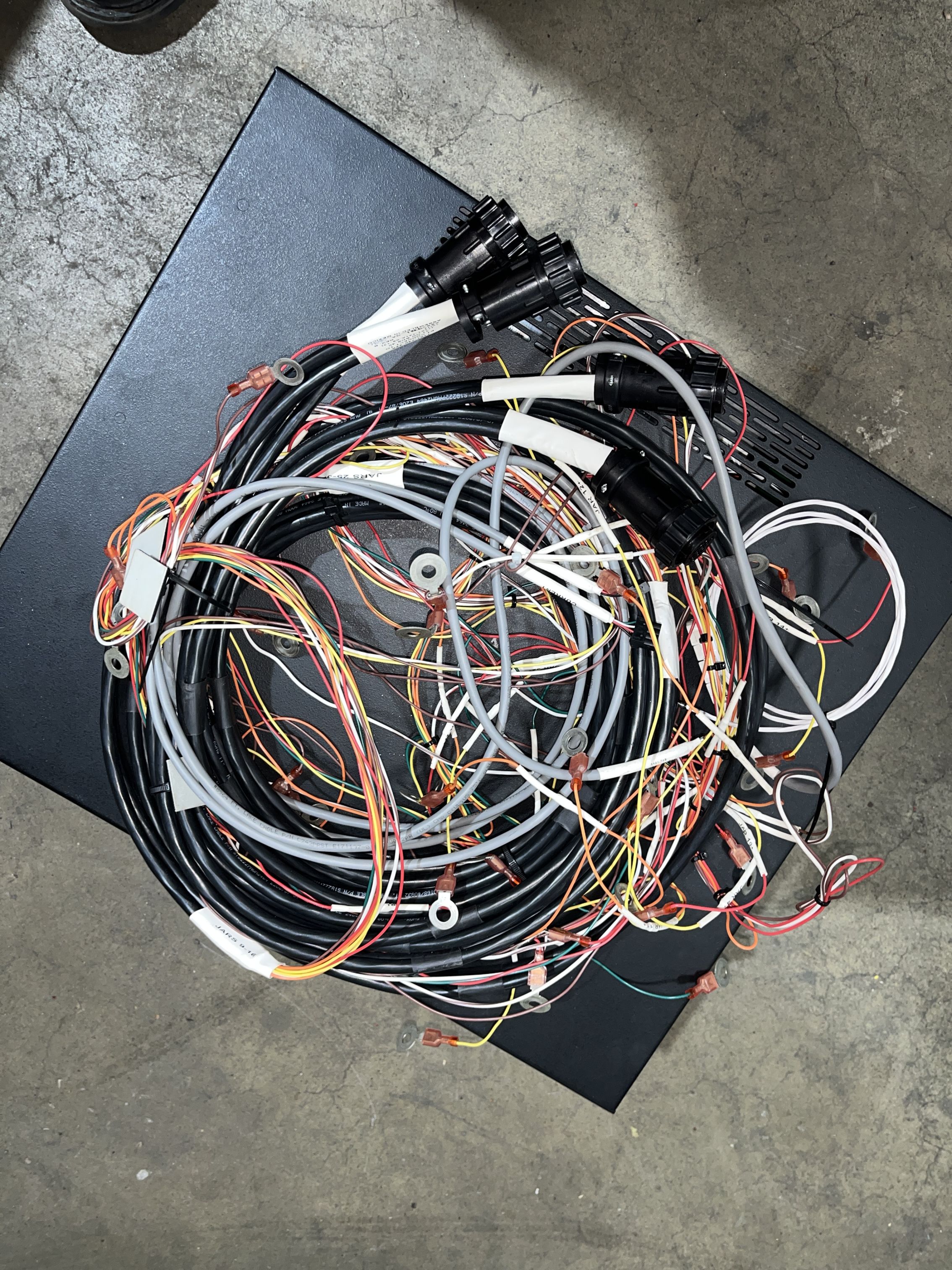 Used Used Alber BDS-40 Battery Diagnostic System Base Unit - Model: 1003750M-CRAB61 | S/N: Y17L8V0003