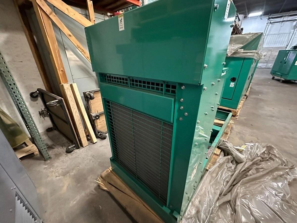 Used 85kW Cummins GGHG Stationary Natural Gas Generator S/N: E140663520