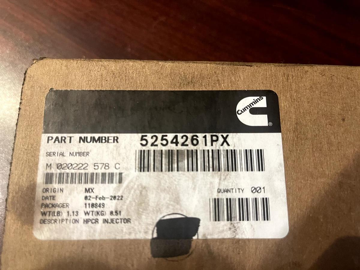 Used Cummins Fuel Injector CORE 5254261PX | FOR PARTS NOT WORKING