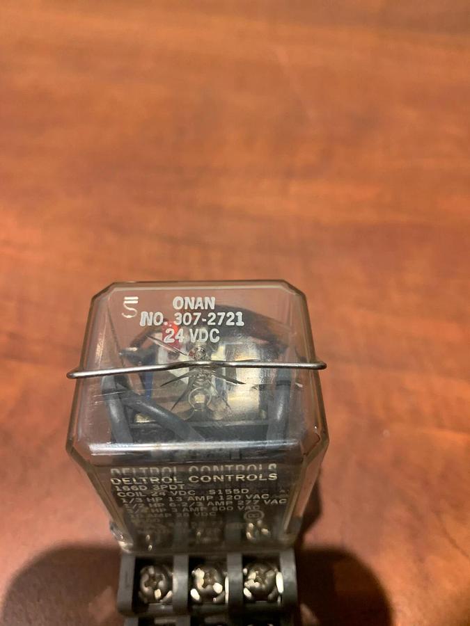 Used Deltrol Controls 166D 3PDT 24VDC Coil | Onan: 307-2721 | Idec SR3B-05