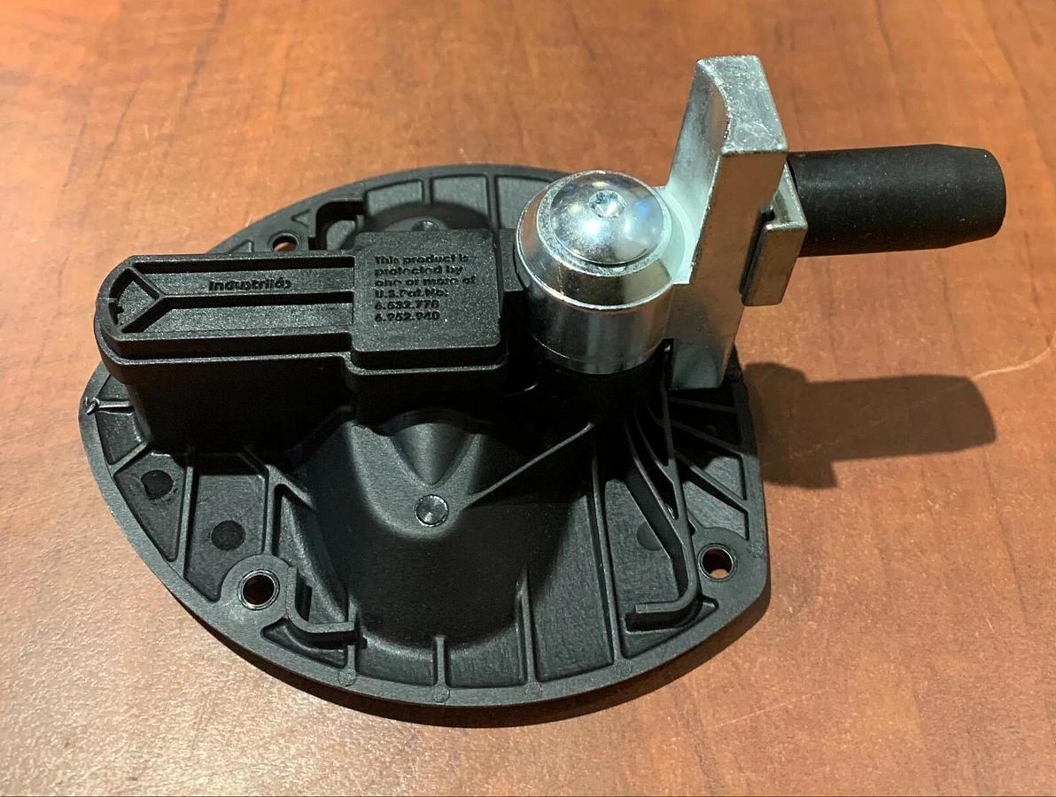 Used Genuine OEM Cummins Kohler Generator Door Latch T Handle | 0406-0972-01 A034B471 | 406097201ORA034B471