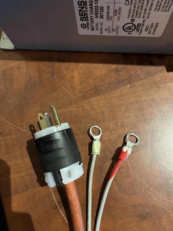 Used Used Sens Engine Start Battery Charger 120/240V 10A NRG22-10-RC - SN: 2673204208