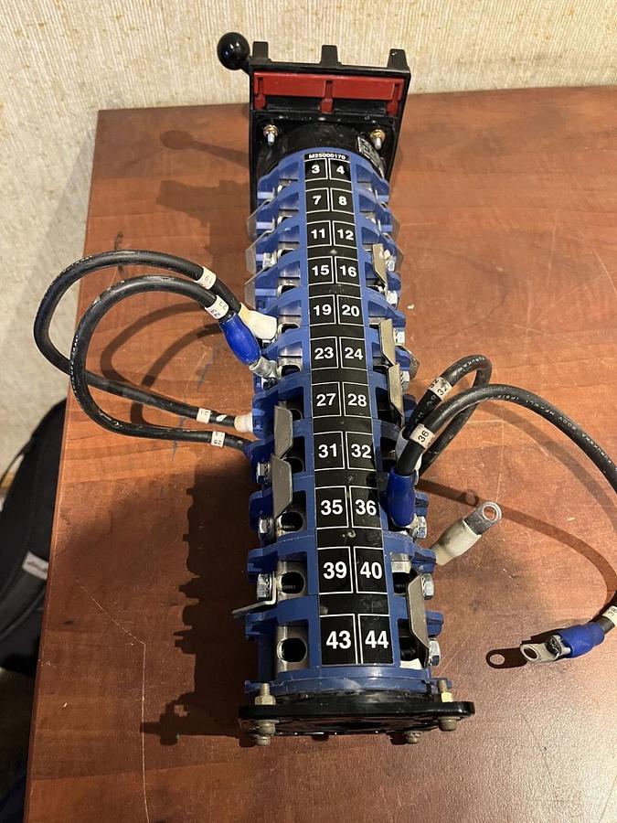 Used Used Kraus & Naimer C80-6 Voltage Selector Switch from MQ DCA70SSIU2