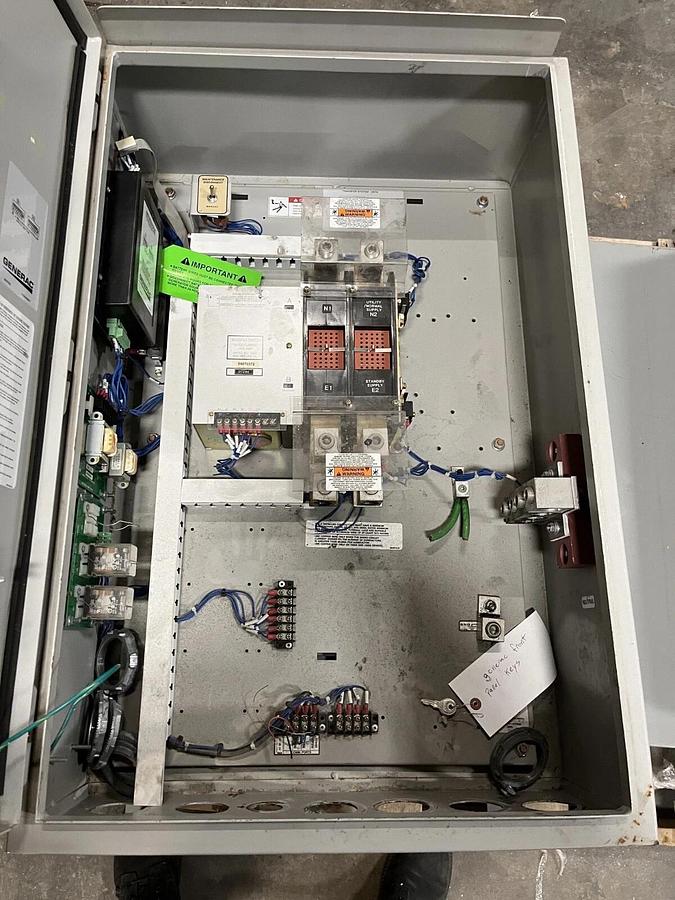Used Used 400 Amp Generac Transfer Switch HTSN400A3 - S/N: 5606360