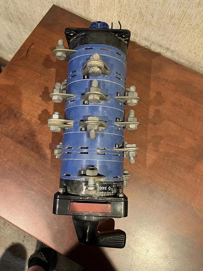 Used Kraus & Naimer X400 400A 600VAC Voltage Selector Switch - P/N: A041W640