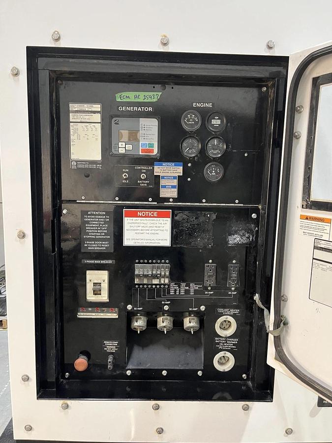 Used 100kw Cummins C100D6R Mobile Diesel Generator - S/N: H150865378 (New GenEnd!)