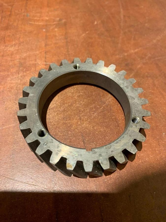 New Genuine OEM Onan Gear Crankshaft | P/N: 104-0001 0104-0001