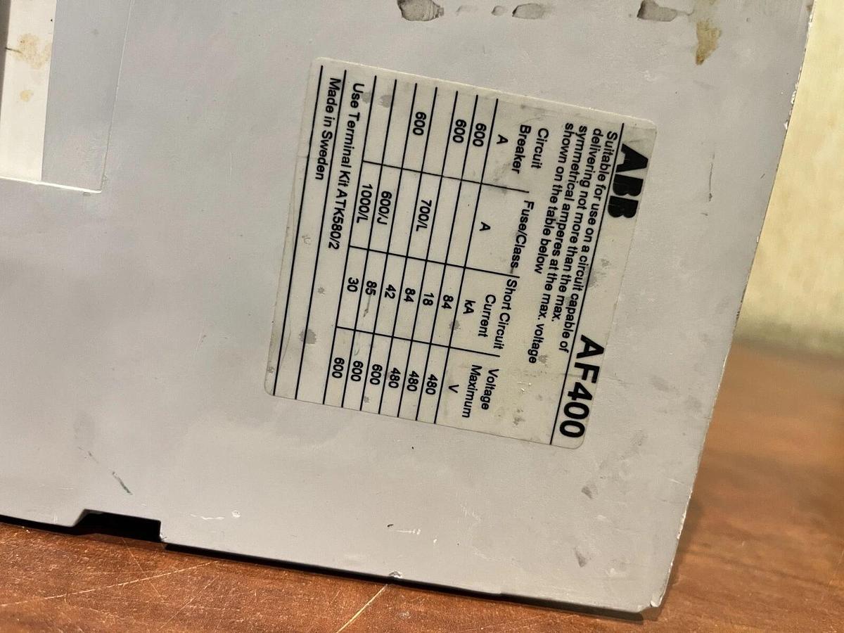 Used ABB AF400-30 Contactor - 550A 600 VAC - For Use with Design E Motor